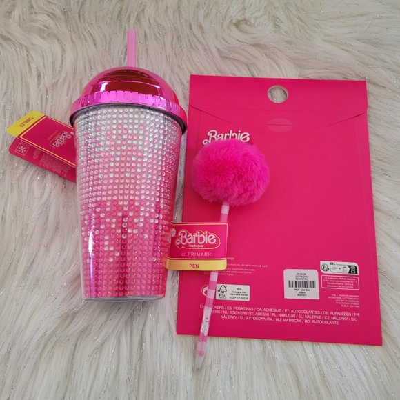 Barbie Accessory Set - Picture 2 of 10